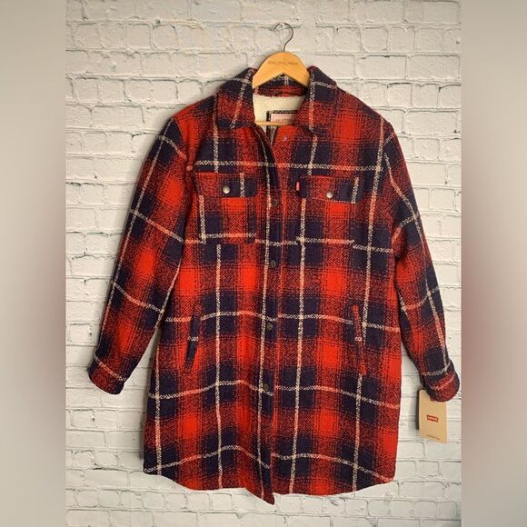 NWT Levi’s wool blend and Sherpa shacket. Large - Picture 2 of 5